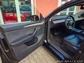 Tesla Model Y Long Range Dual Motor 378 2023