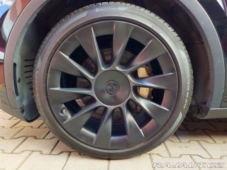 Tesla Model Y Long Range Dual Motor 378 2023