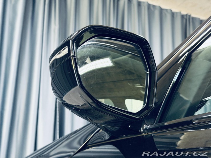 BMW 5 520i*ZÁRUKA*TAŽNÉ*HARM&am 2025