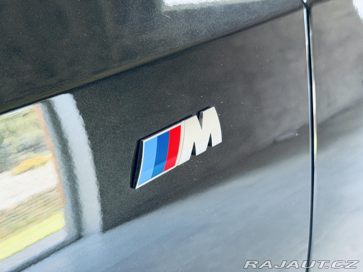 BMW 5 520i*ZÁRUKA*TAŽNÉ*HARM&am 2025