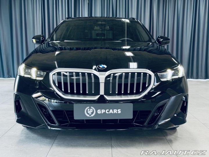 BMW 5 520i*ZÁRUKA*TAŽNÉ*HARM&am 2025