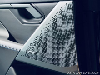 BMW 5 520i*ZÁRUKA*TAŽNÉ*HARM&am 2025