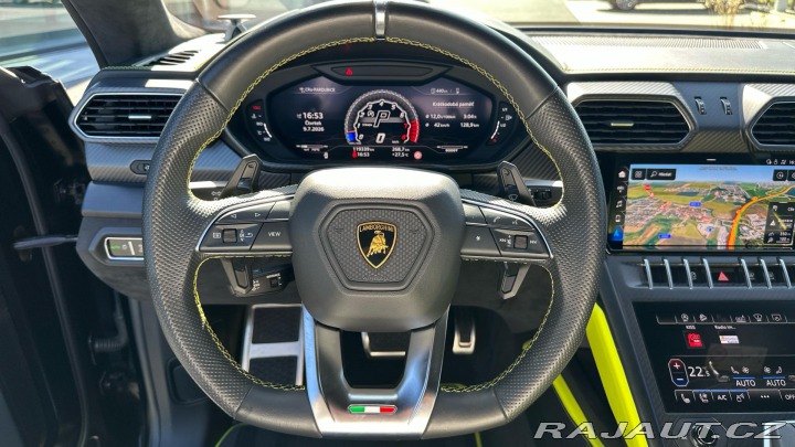 Lamborghini Urus Graphite Capsule 2021