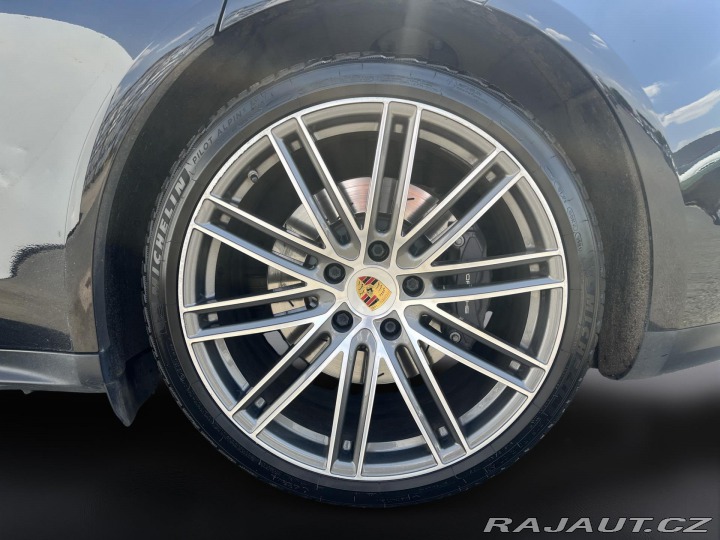Porsche Panamera 4 SportTurismo 2020