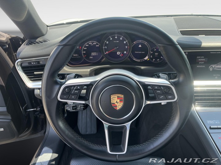 Porsche Panamera 4 SportTurismo 2020