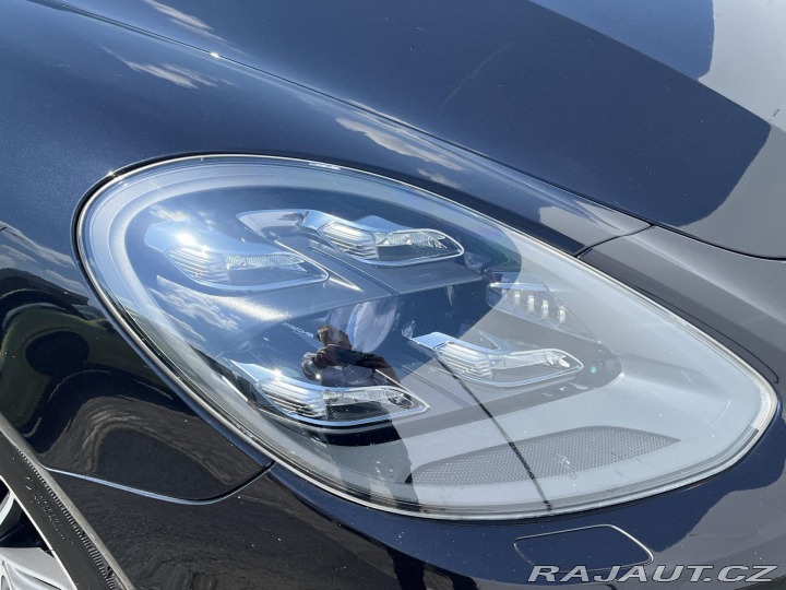 Porsche Panamera 4 SportTurismo 2020