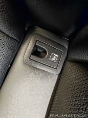 Toyota C-HR 2.0 Plug - in Hybrid ( 22 2026