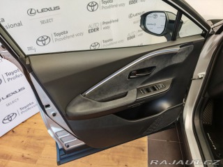 Toyota C-HR 2.0 Plug - in Hybrid ( 22 2026