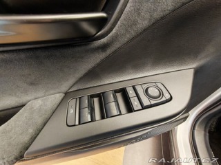 Toyota C-HR 2.0 Plug - in Hybrid ( 22 2026