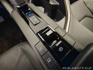 Toyota C-HR 2.0 Plug - in Hybrid ( 22 2026