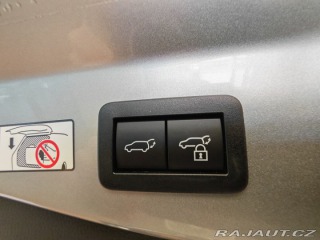 Toyota C-HR 2.0 Plug - in Hybrid ( 22 2026