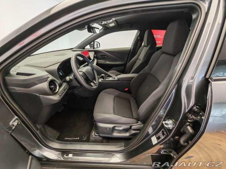 Toyota C-HR 2,0 Plug-in Hybrid Style 1800