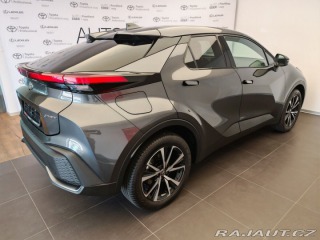 Toyota C-HR 2,0 Plug-in Hybrid Style 1800