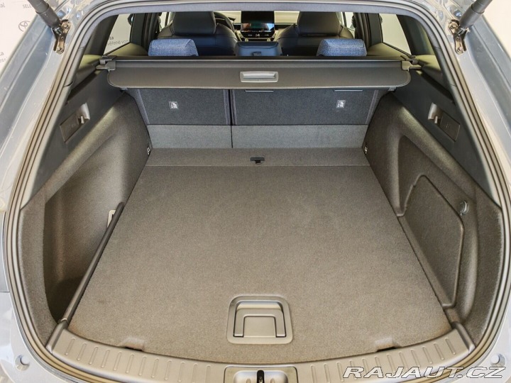 Toyota Corolla 2.0 Hybrid e-CVT Style 2026