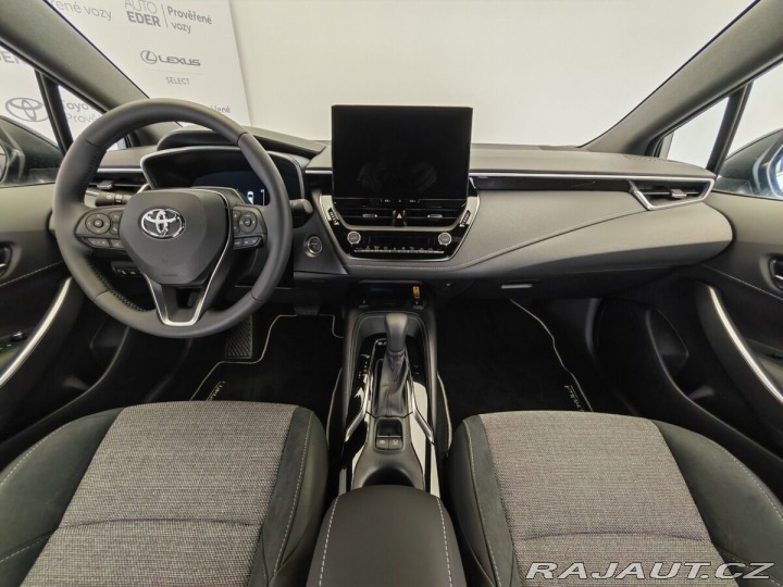 Toyota Corolla 2.0 Hybrid e-CVT Style 2026