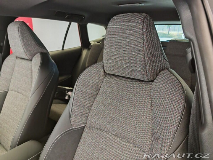 Toyota Corolla 2.0 Hybrid e-CVT Style 2026