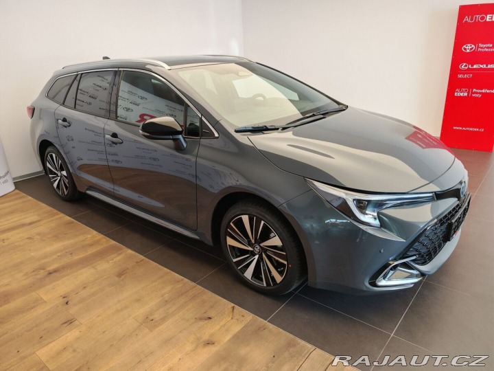 Toyota Corolla 2.0 Hybrid e-CVT Style 1800