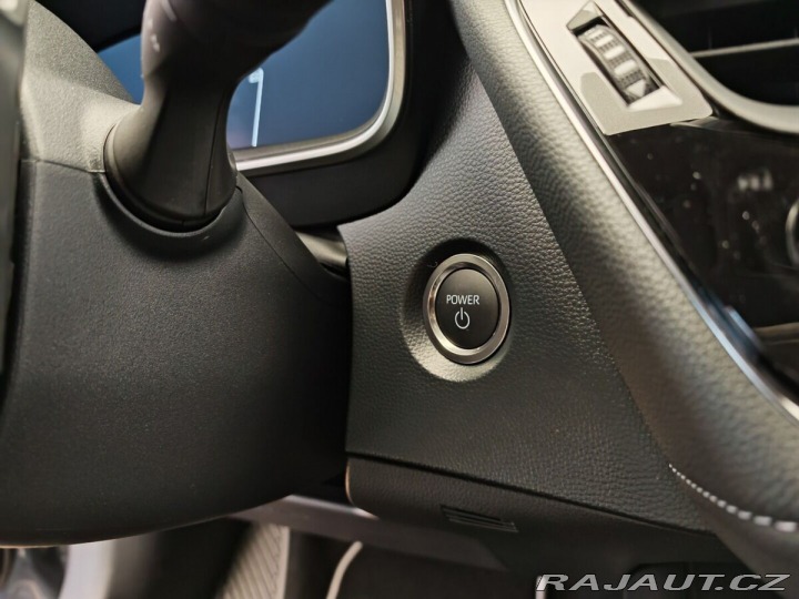 Toyota Corolla 2.0 Hybrid e-CVT Style 1800