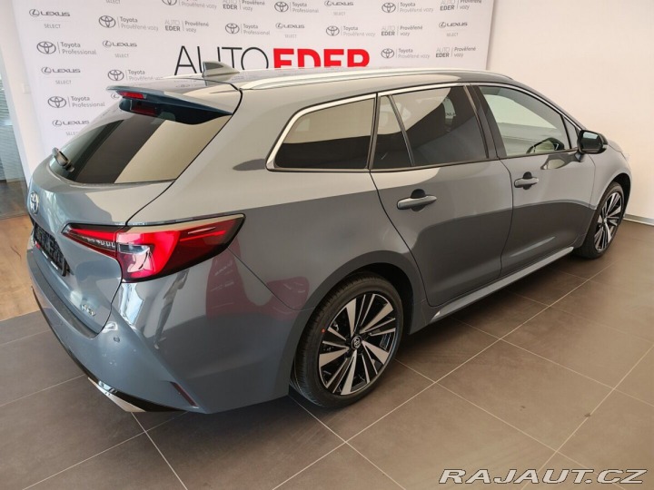 Toyota Corolla 2.0 Hybrid e-CVT Style 2026
