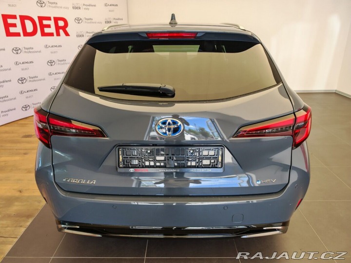 Toyota Corolla 2.0 Hybrid e-CVT Style 2026