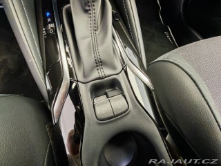Toyota Corolla 2.0 Hybrid e-CVT Style 1800
