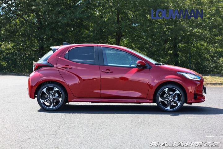 Toyota Yaris 1.5 HEV CVT EXECUTIVE 2026