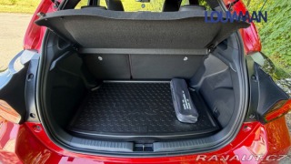 Toyota Yaris 1.5 HEV CVT EXECUTIVE 1800