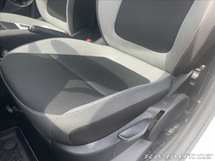 Škoda Fabia 1,4 TDi 66kw Klima FrontA 2015