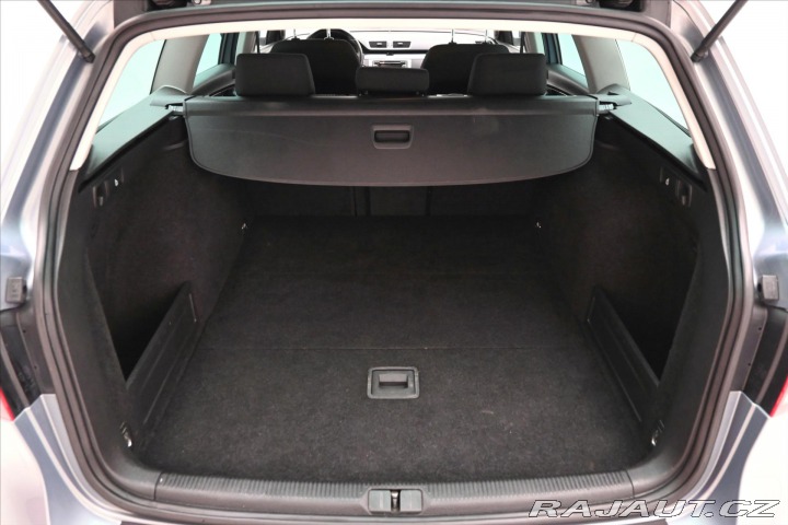Volkswagen Passat 2,0 TDI 103kW DSG Nová ST 2013