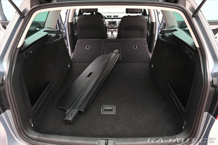 Volkswagen Passat 2,0 TDI 103kW DSG Nová ST 2013