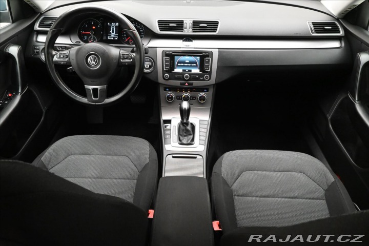 Volkswagen Passat 2,0 TDI 103kW DSG Nová ST 2013