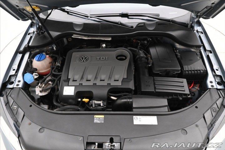 Volkswagen Passat 2,0 TDI 103kW DSG Nová ST 2013