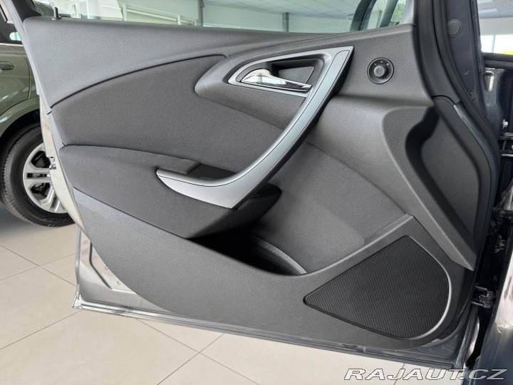 Opel Astra 1,7CDTi 81kW*Tempomat*ALU 2015