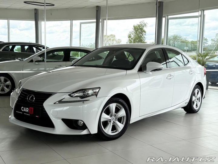 Lexus Ostatní modely IS 300h IS 300h*AUT*Hybrid*Kamera 2014