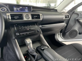 Lexus Ostatní modely IS 300h IS 300h*AUT*Hybrid*Kamera 2014