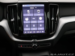 Volvo XC60 2,0 B4 145KW AWD MOMENTUM 2021