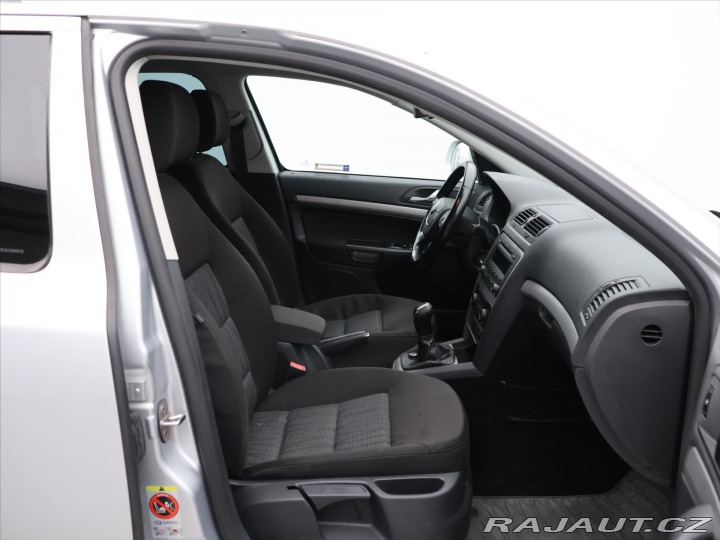 Škoda Octavia 1,6 TDI 77kW Elegance CZ 2011