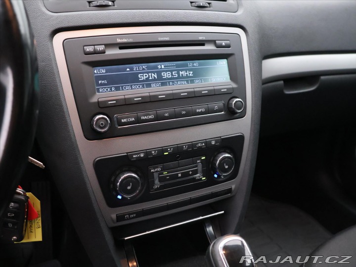 Škoda Octavia 1,6 TDI 77kW Elegance CZ 2011