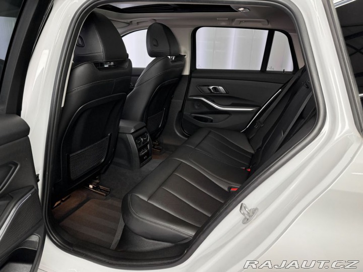 BMW 3 320d xDrive AT LUXURY LIN 2022
