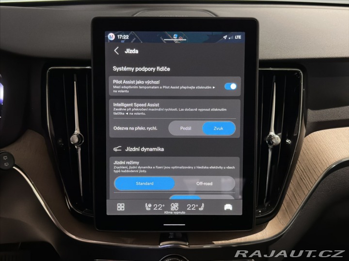Volvo XC60 2,0 B5 Plus Dark 2026