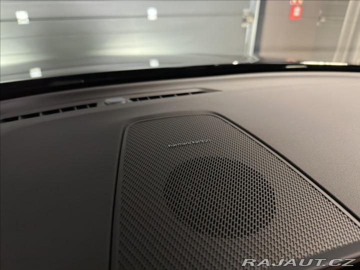 Volvo XC60 2,0 B5 Plus Dark 2026