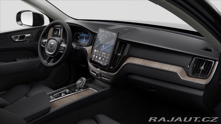 Volvo XC60 2,0 B5 Plus Dark 2026
