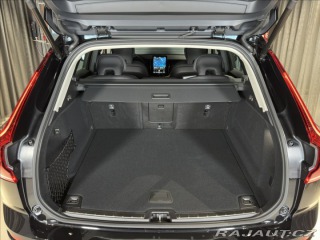 Volvo XC60 2,0 B5 Plus Dark 2026
