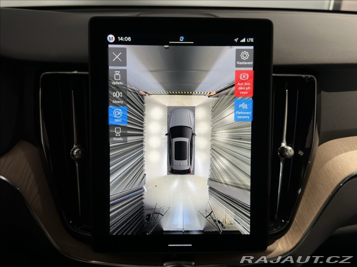 Volvo XC60 2,0 B5 Plus Dark 2026