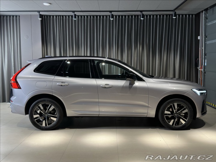 Volvo XC60 2,0 B5 Plus Dark 2026