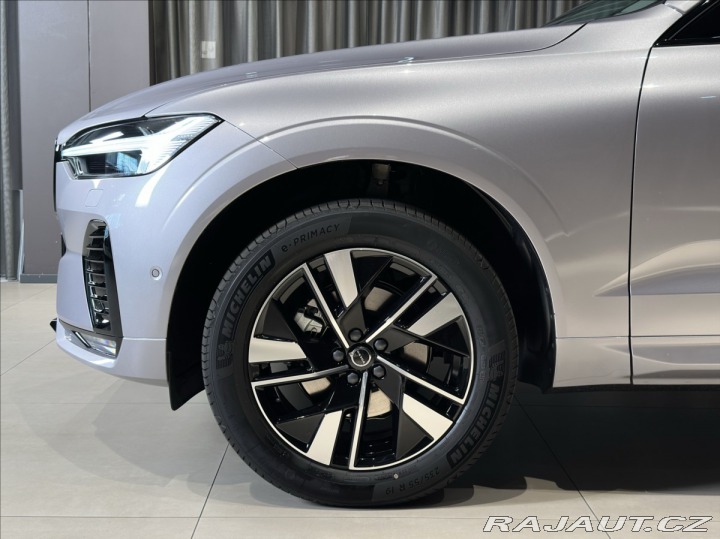 Volvo XC60 2,0 B5 Plus Dark 2026