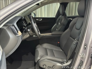 Volvo XC60 2,0 B5 Plus Dark 2026
