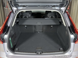 Volvo XC60 2,0 B5 Plus Dark 2026