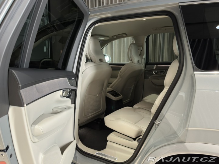 Volvo XC90 2,0 T8 Plus Bright 2026
