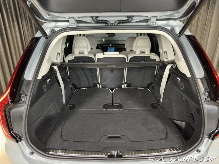 Volvo XC90 2,0 T8 Plus Bright 2026